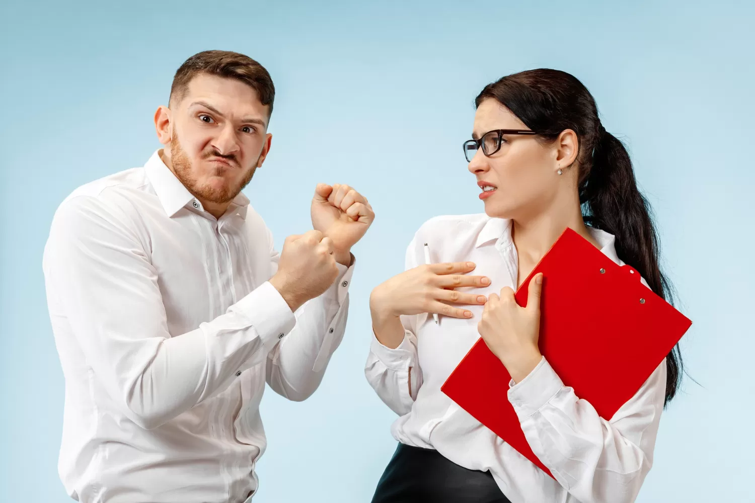 Pentingnya Menjaga Kontak Mata Saat Berbicara Dengan Orang Lain